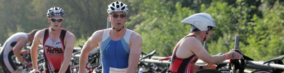 The Bridge Triathlon, Dartford. 27.6.10COPYRIGHT RICHARD EATON